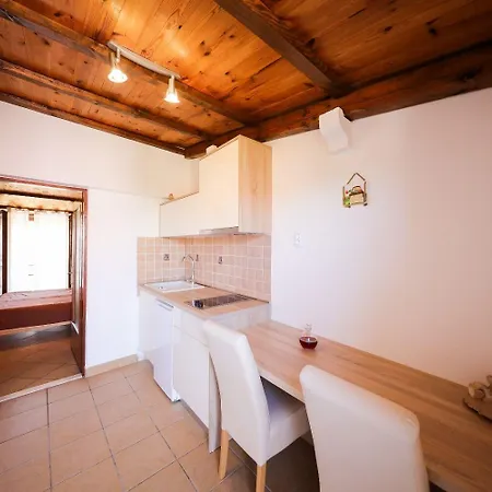 Vesna Apartment
